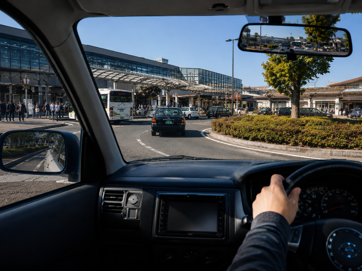 八千代台駅や勝田台駅周辺のロータリーを走る運転席視点
