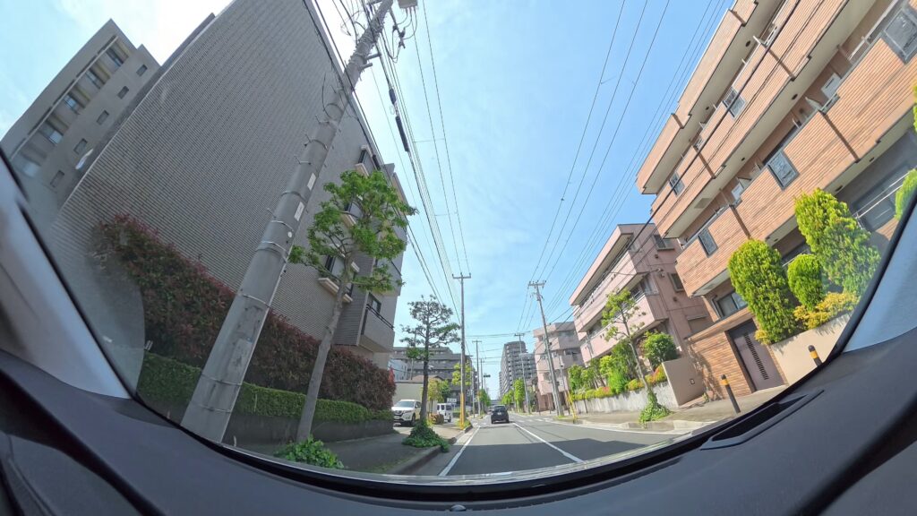 道路幅にゆとりのある妙典の街並み