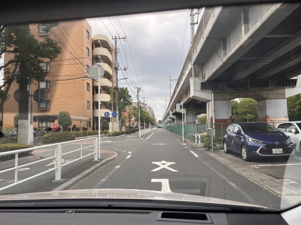 第七中学校前の登下校時に注意する道路